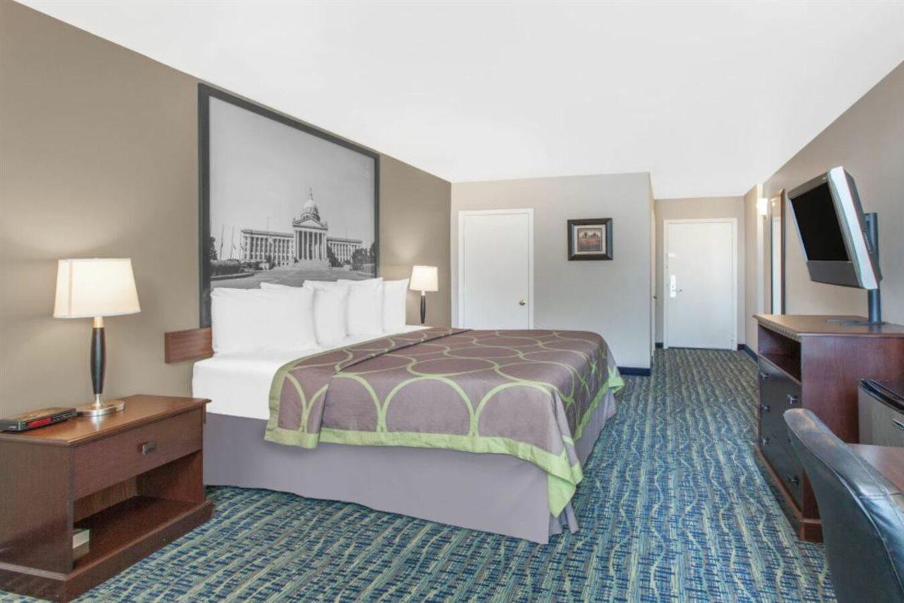 Super 8 By Wyndham Oklahoma City Esterno foto