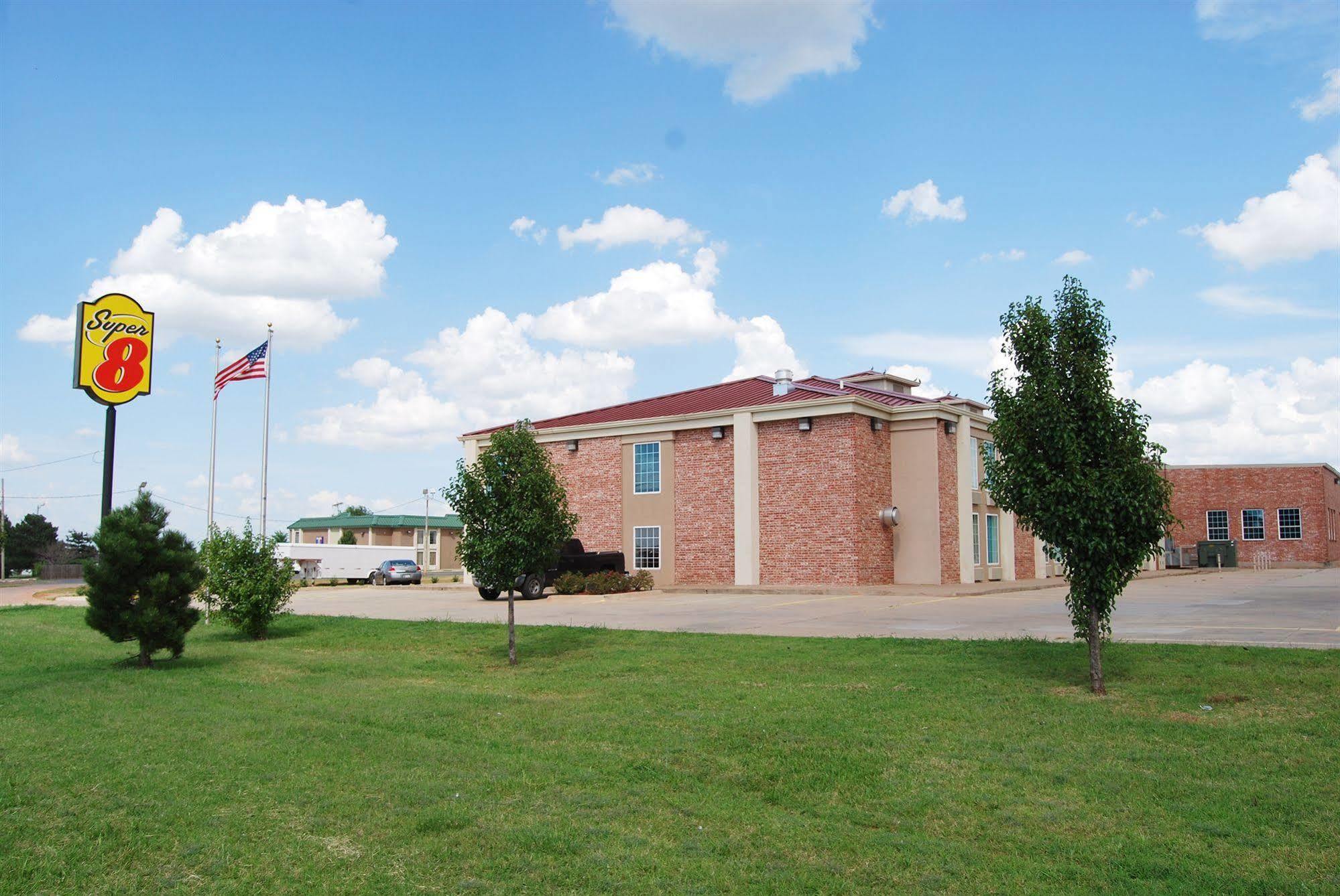 Super 8 By Wyndham Oklahoma City Esterno foto